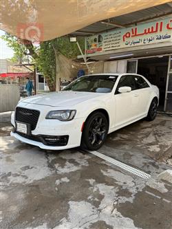كرايسلر 300